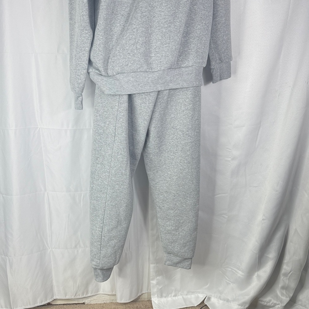 Gray Drawstring Sweatpants - Picture 8 of 12